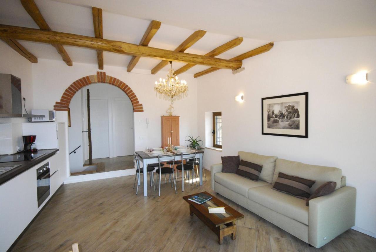 Olzano Ca De L'Adamo - Theater Home מראה חיצוני תמונה