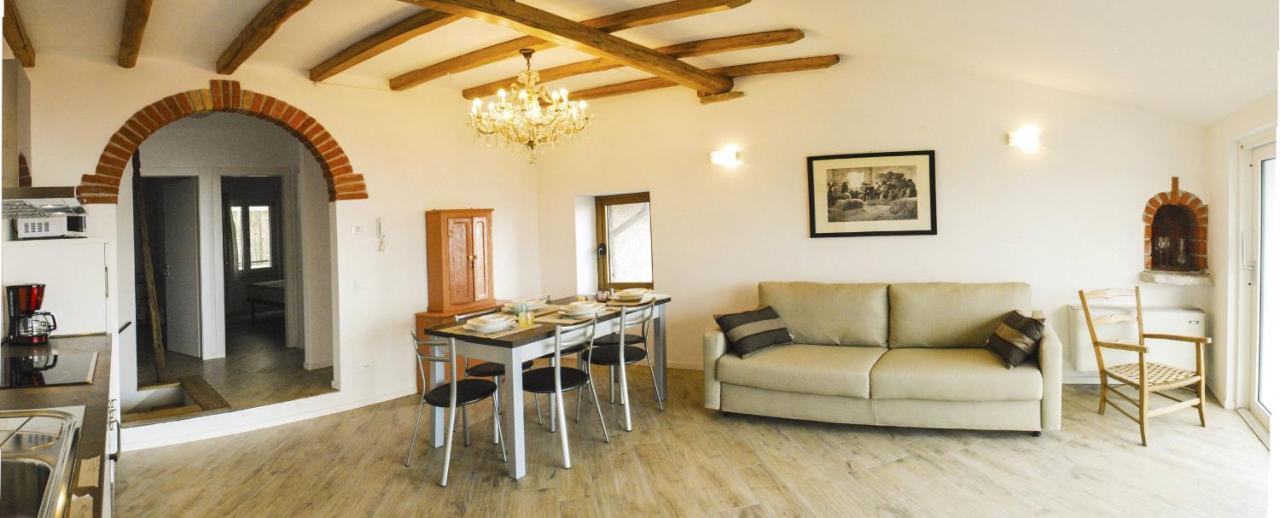 Olzano Ca De L'Adamo - Theater Home מראה חיצוני תמונה