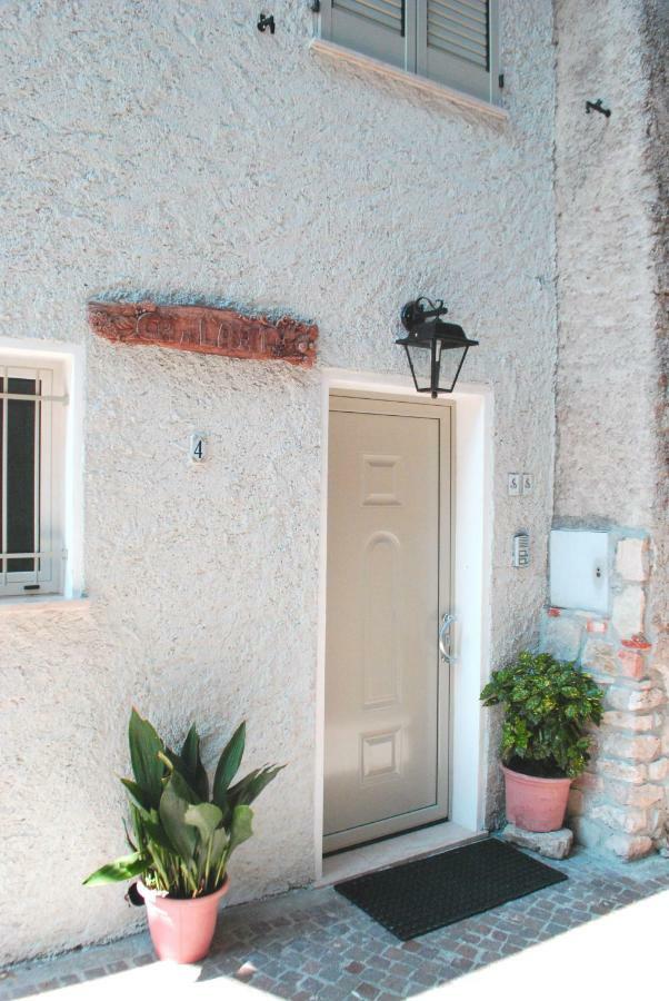 Olzano Ca De L'Adamo - Theater Home מראה חיצוני תמונה